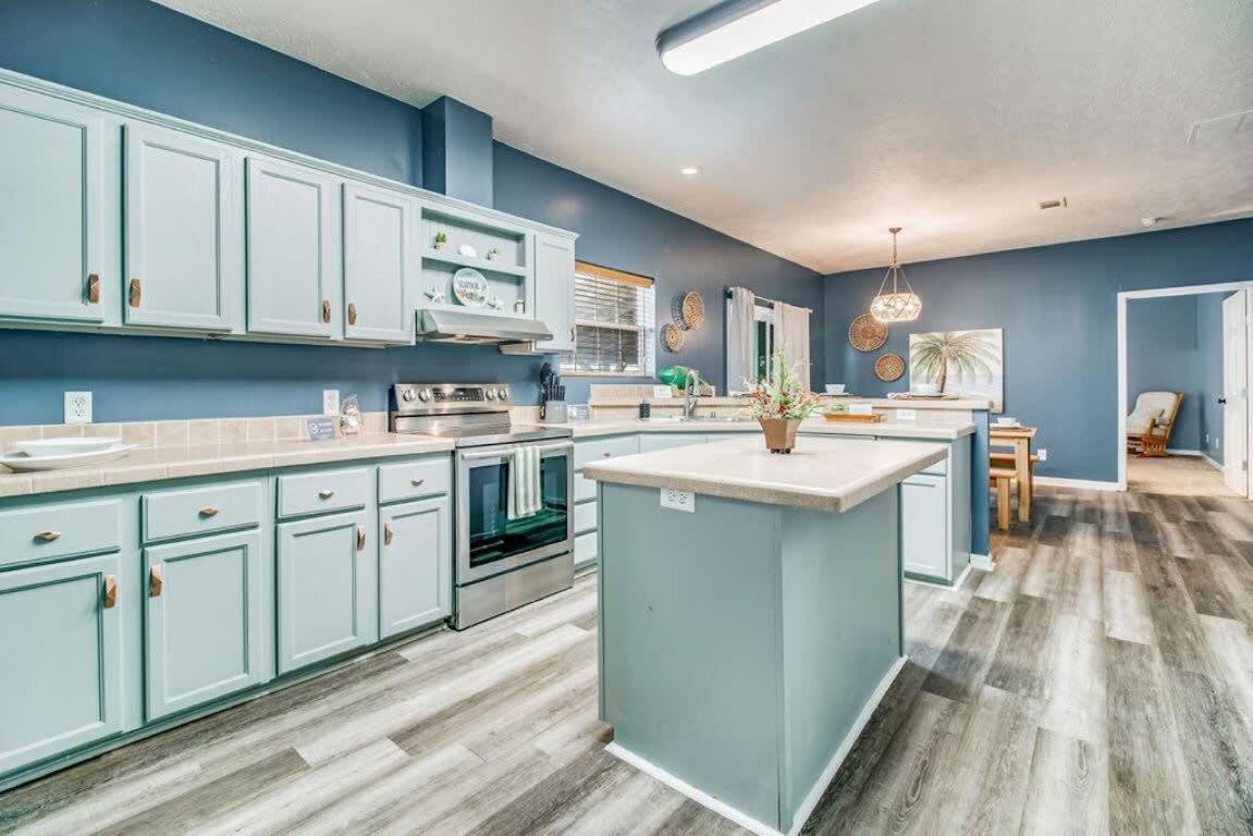 Cam'S Coastal Cottage- Nas Pensacola, Close To Beach 外观 照片